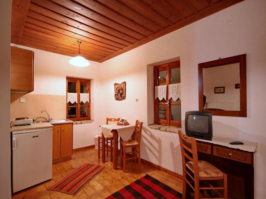 Andrea Sofi Guesthouse Dimitsana Exteriör bild