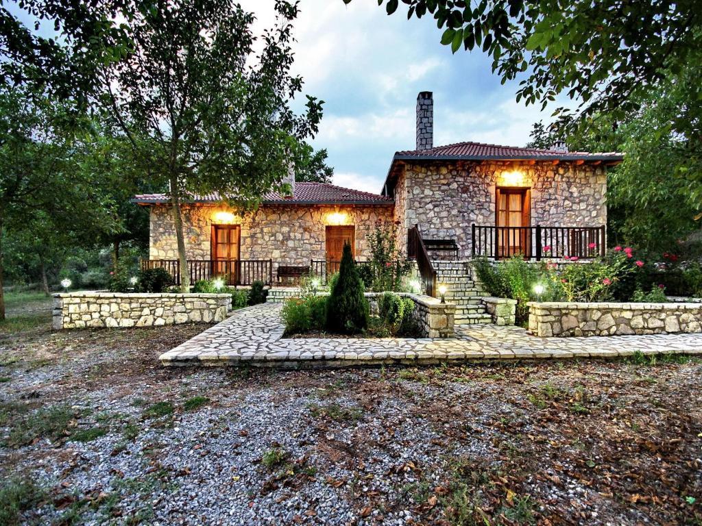 Andrea Sofi Guesthouse Dimitsana Exteriör bild