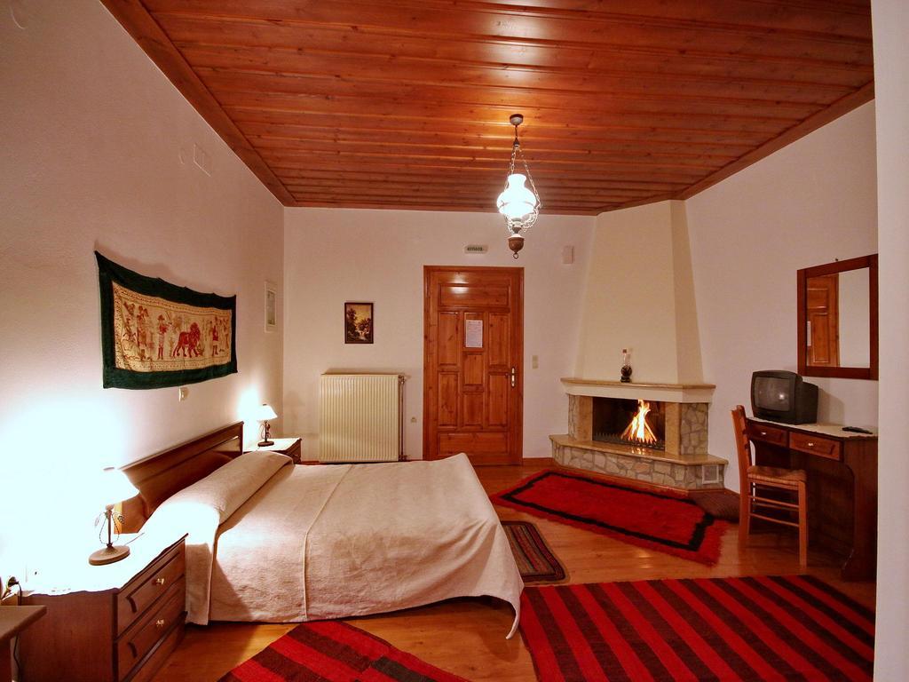 Andrea Sofi Guesthouse Dimitsana Exteriör bild