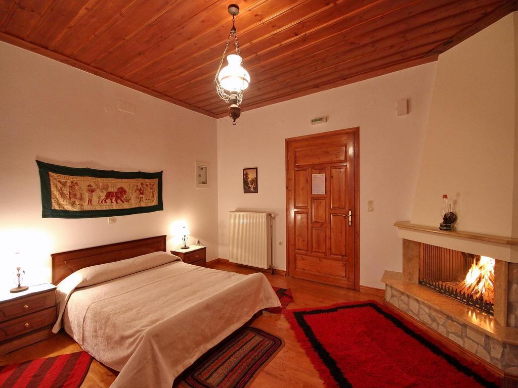 Andrea Sofi Guesthouse Dimitsana Exteriör bild