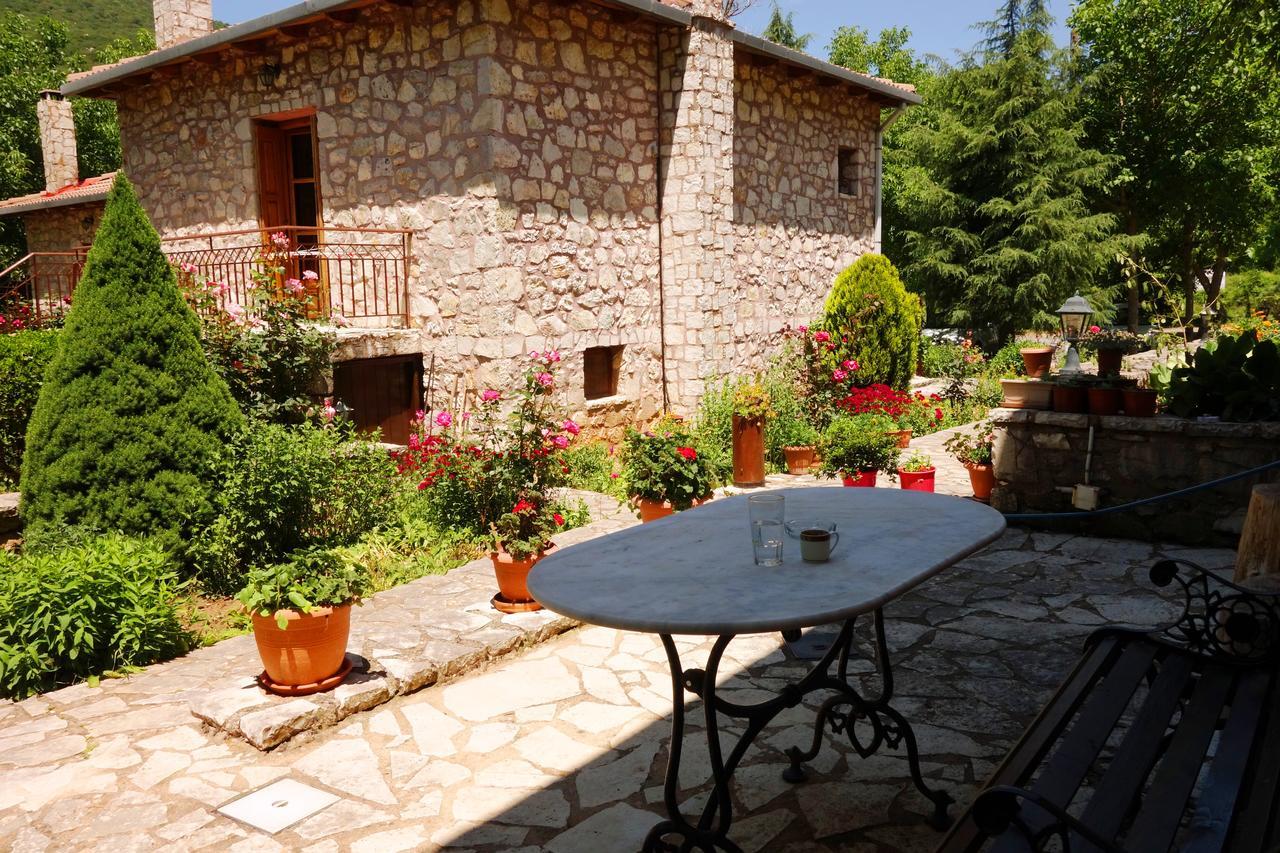 Andrea Sofi Guesthouse Dimitsana Exteriör bild